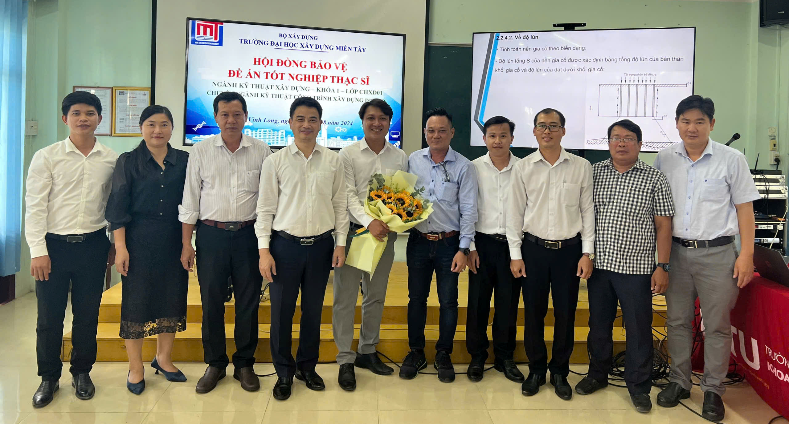 Công trình cao tầng